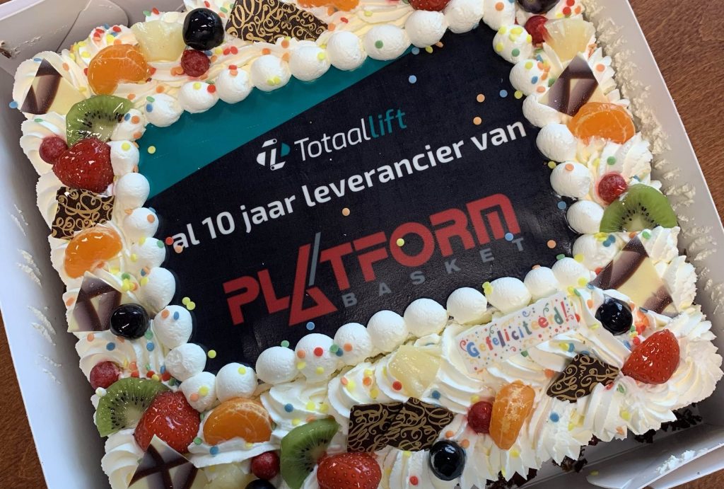 taart platformbasket 10 jaar leverancier totaallift