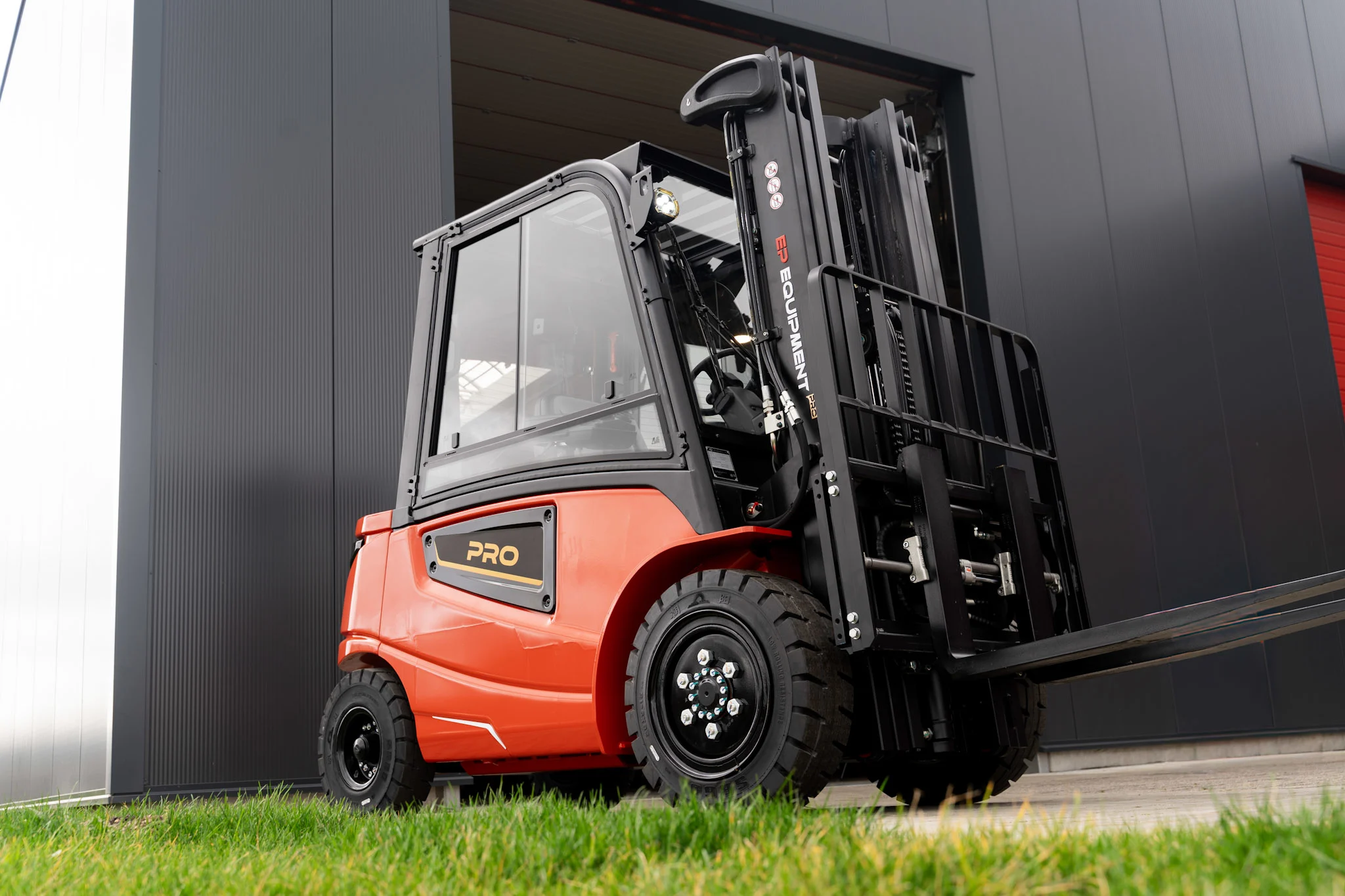 EP Equipment lanceert de nieuwe PRO-serie