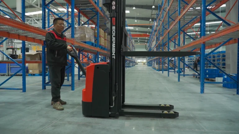 meerij stapelaar of palletwagen 4