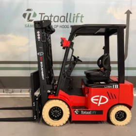 zijaanzicht links van efl183 ep equipment heftruck