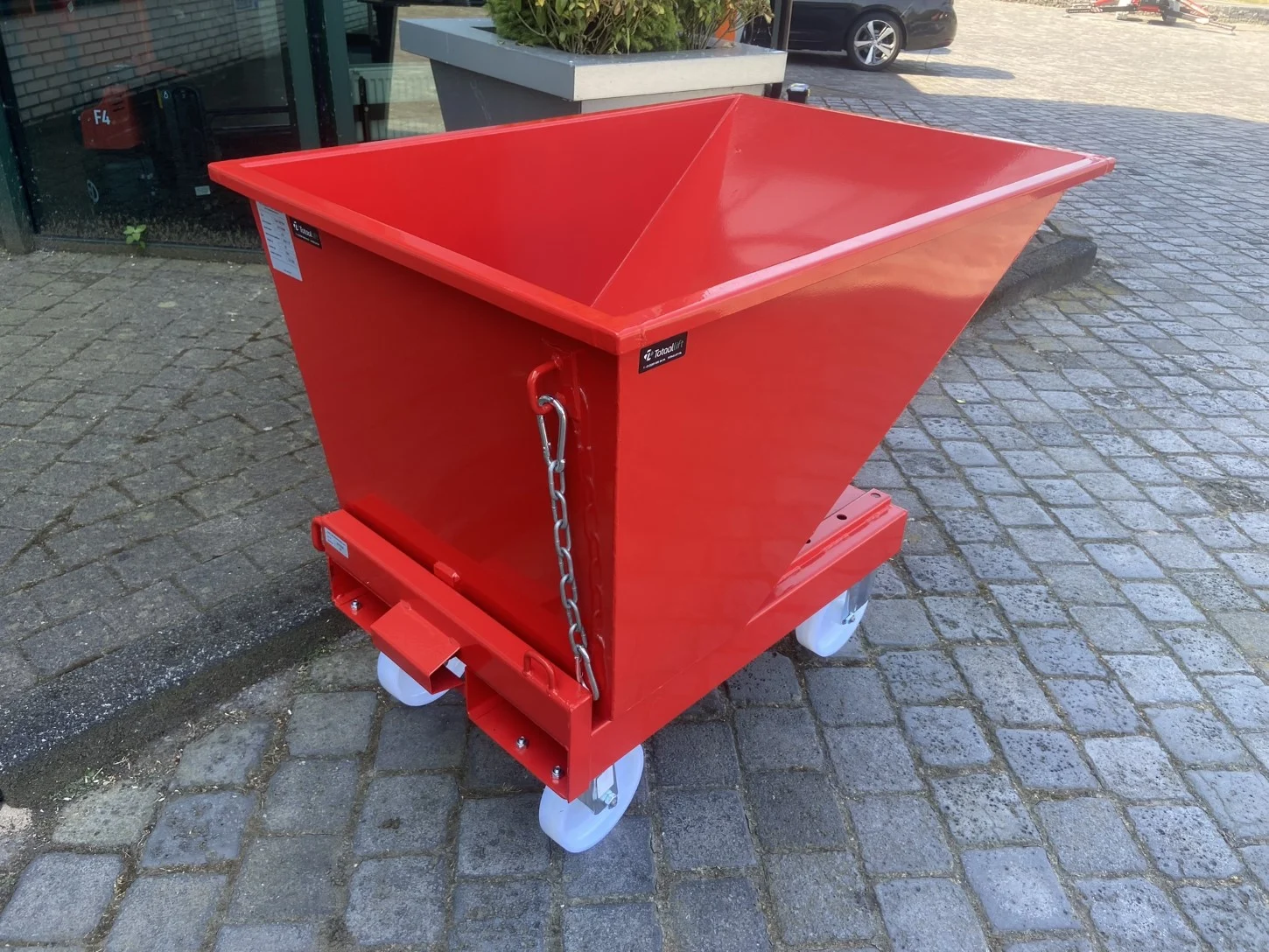 Rode kiepcontainer op wielen - Afbeelding 6
