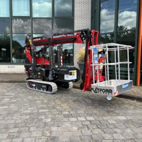 spinhoogwerker in transportstand voor pand